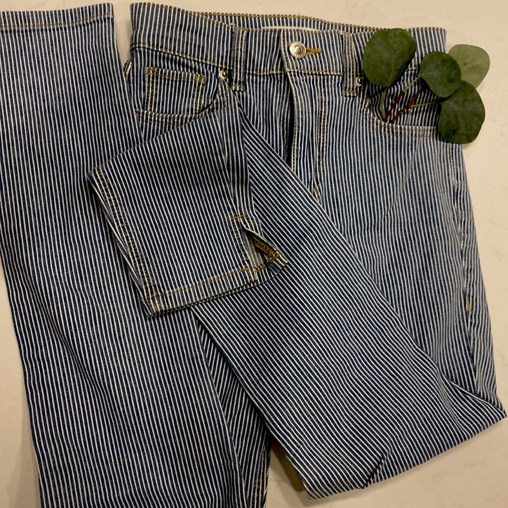 Striped skinny jeans